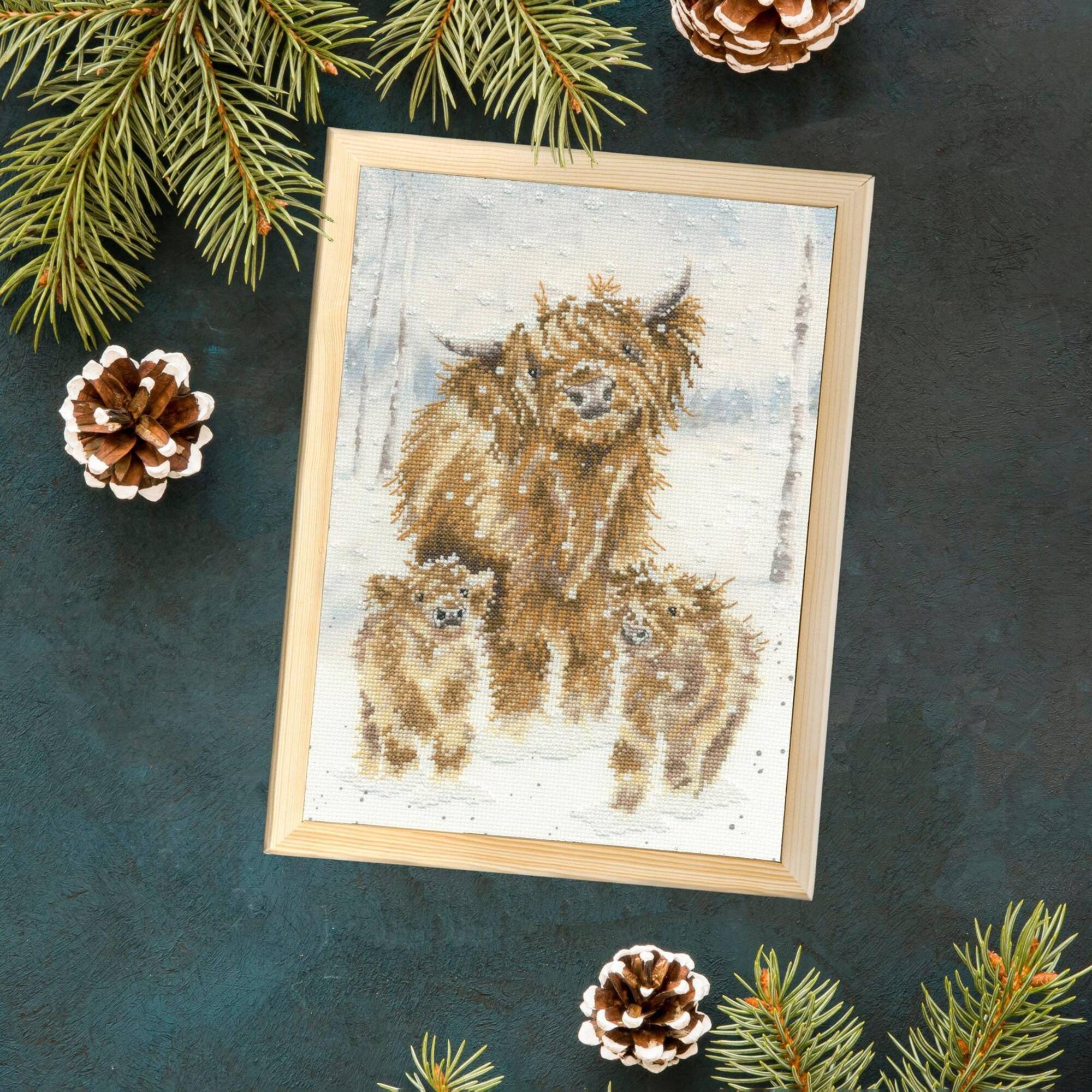 Bothy Threads Highland Christmas Counted Cross Stitch Kit